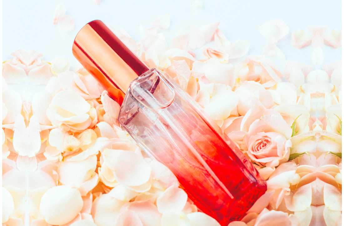 5 секретів, як обрати ідеальні жіночі парфуми